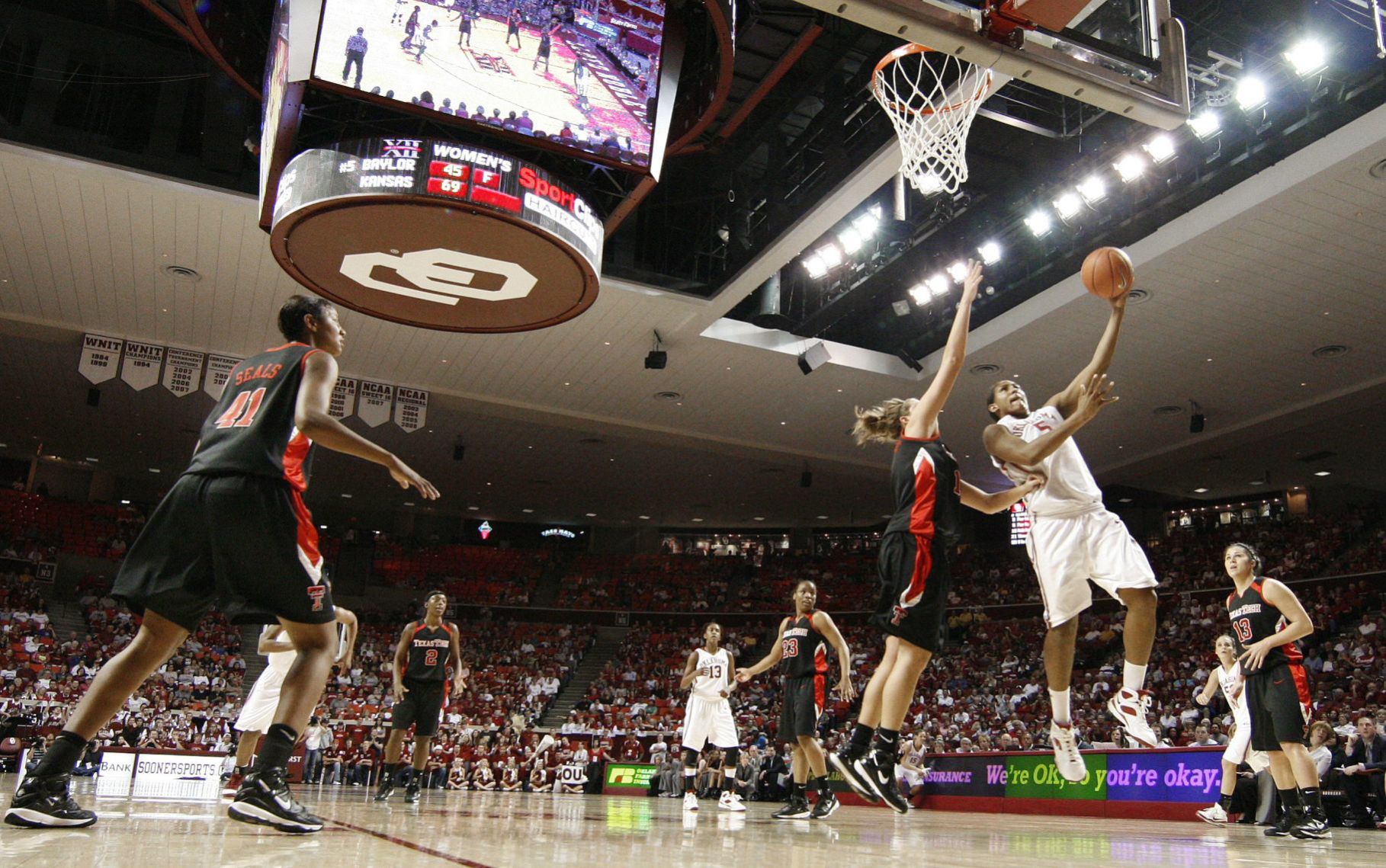 Courtney Paris returning to OU